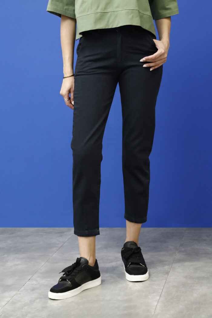 شلوارکتان MOM Fit زنانه W1852 - Image 4
