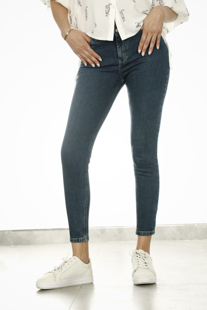 شلوار جین Skinny زنانهW130 - Image 3