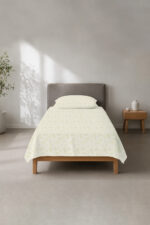 ملحفه گلدار سبز زمینه سفید تک نفره سایز R2463 90